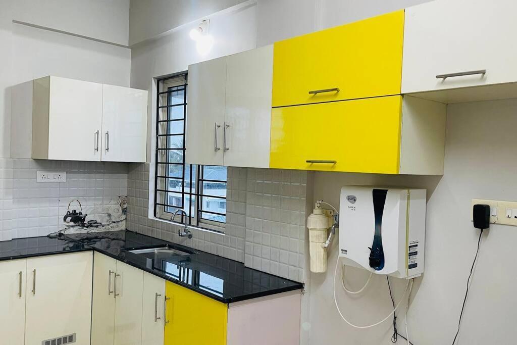 Rajamandiram 3Bhk Ac Apartment In Trivandrum Central Thiruvananthapuram Eksteriør bilde