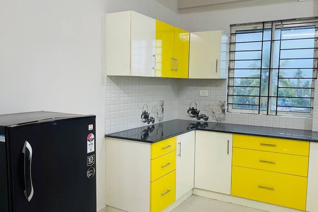 Rajamandiram 3Bhk Ac Apartment In Trivandrum Central Thiruvananthapuram Eksteriør bilde